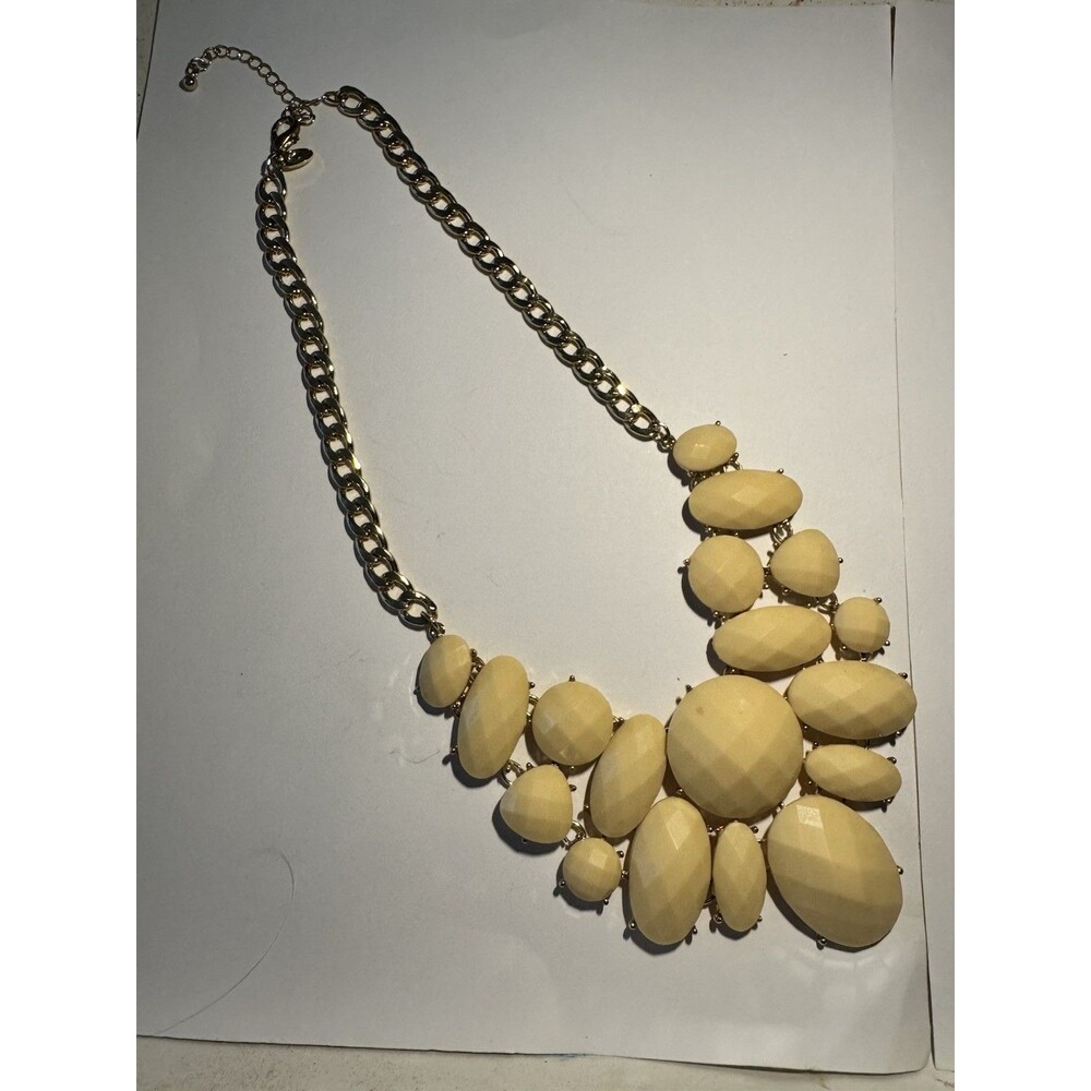 Charming Charlie Yellow Faceted Statement Bib Necklace Gold Tone Chunky